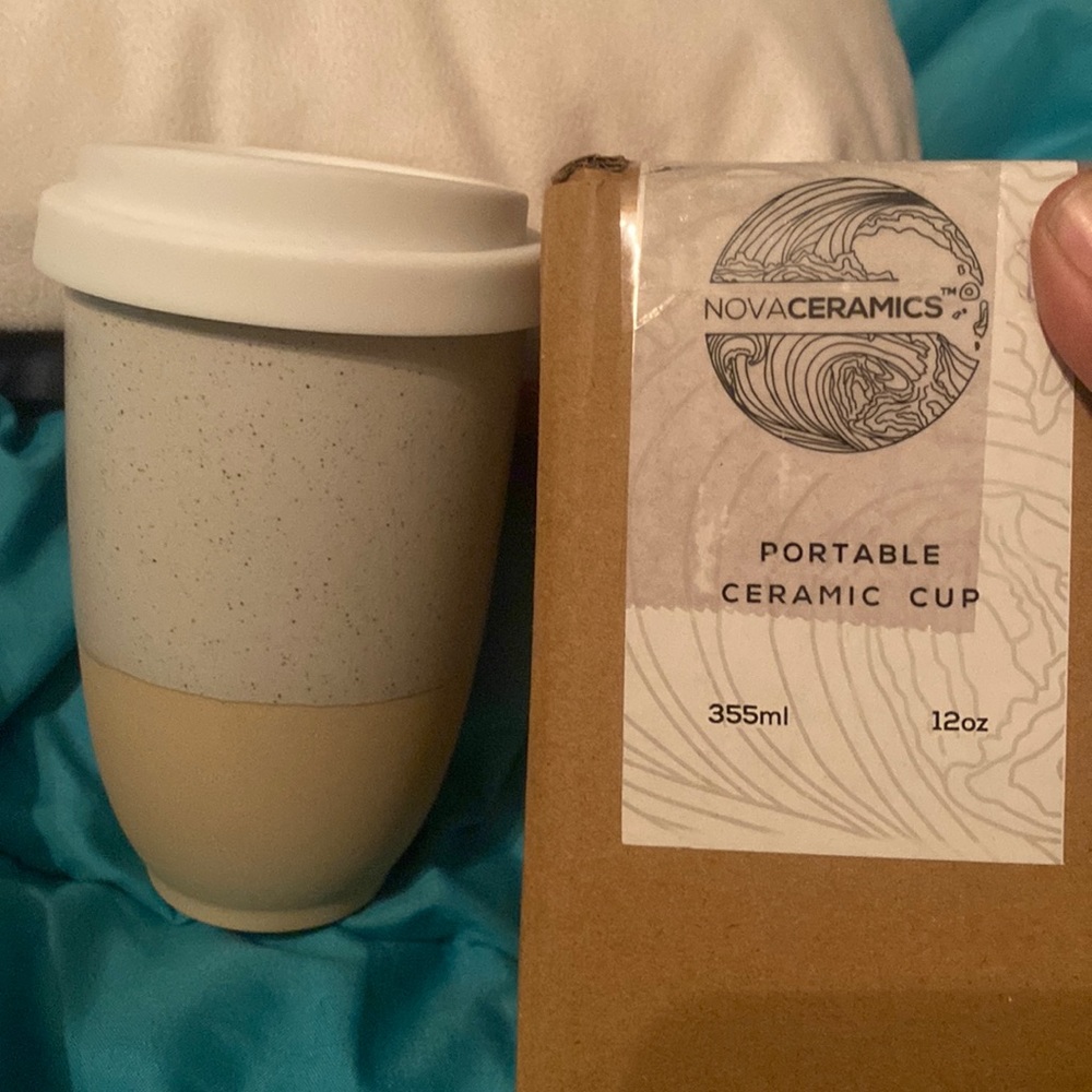 New nova ceramic cup with lid!